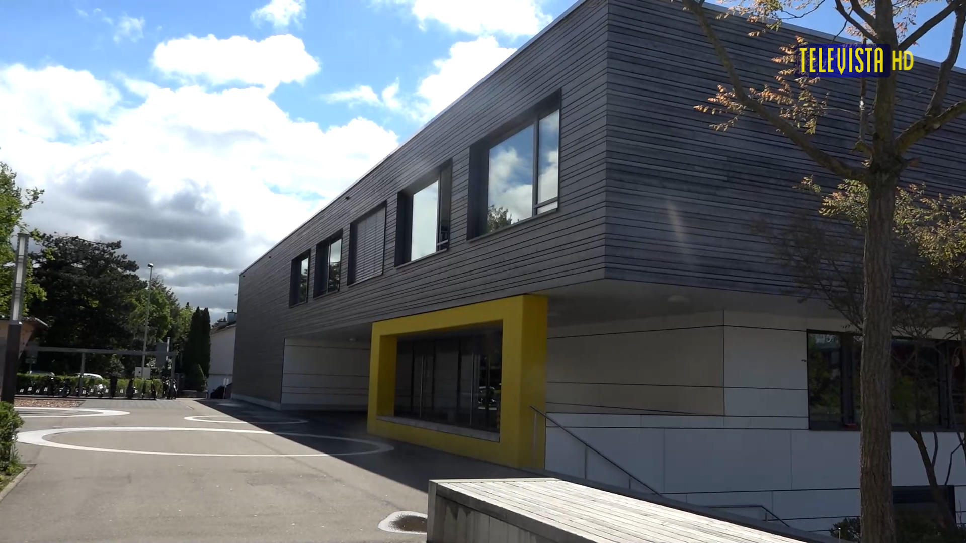 Vorschaubild für Vorstellung Sekundarschulhaus Bürgli