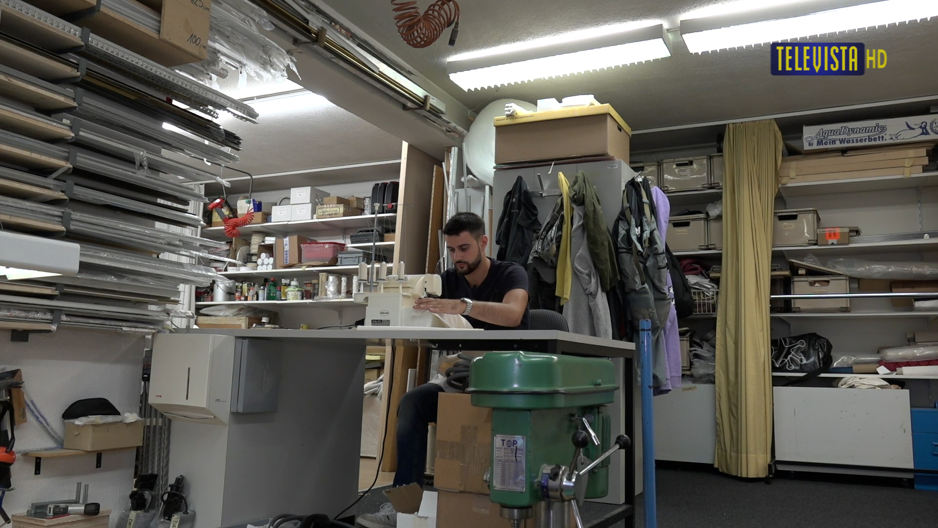 Vorschaubild für Swissskills – Vorbereitungen Raumausstatter Michael Schirripa