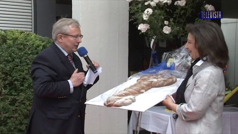 Vorschaubild für Schluesselübergabe an Barbara Roulet