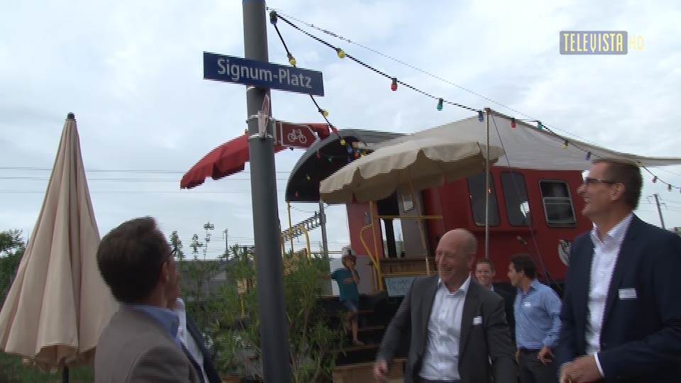 Vorschaubild für Einweihung Signum Platz